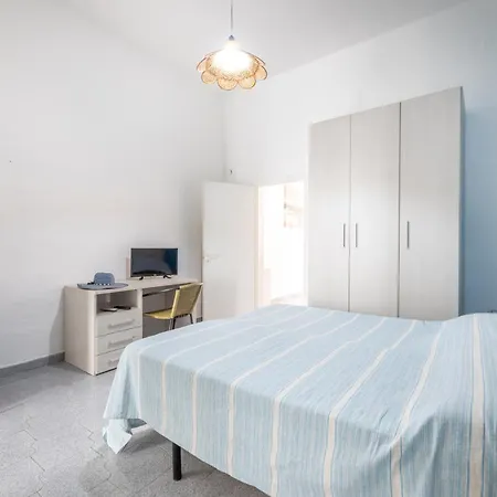 Piccola Dimora Marina בית נופש מרינה די מנקוורסה