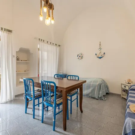 Piccola Dimora Marina בית נופש מרינה די מנקוורסה